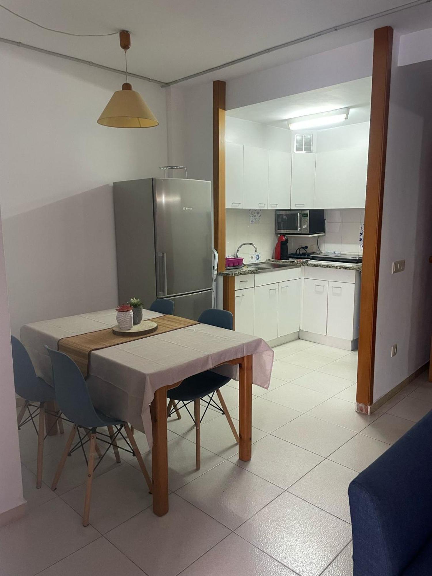 Apartamento Con Piscina En El Centro De Бланес Екстериор снимка