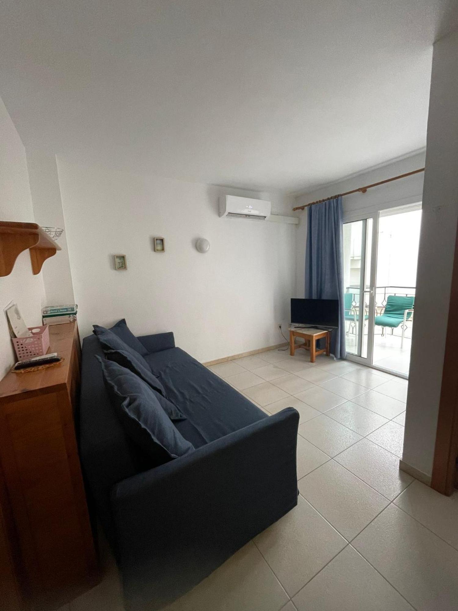 Apartamento Con Piscina En El Centro De Бланес Екстериор снимка